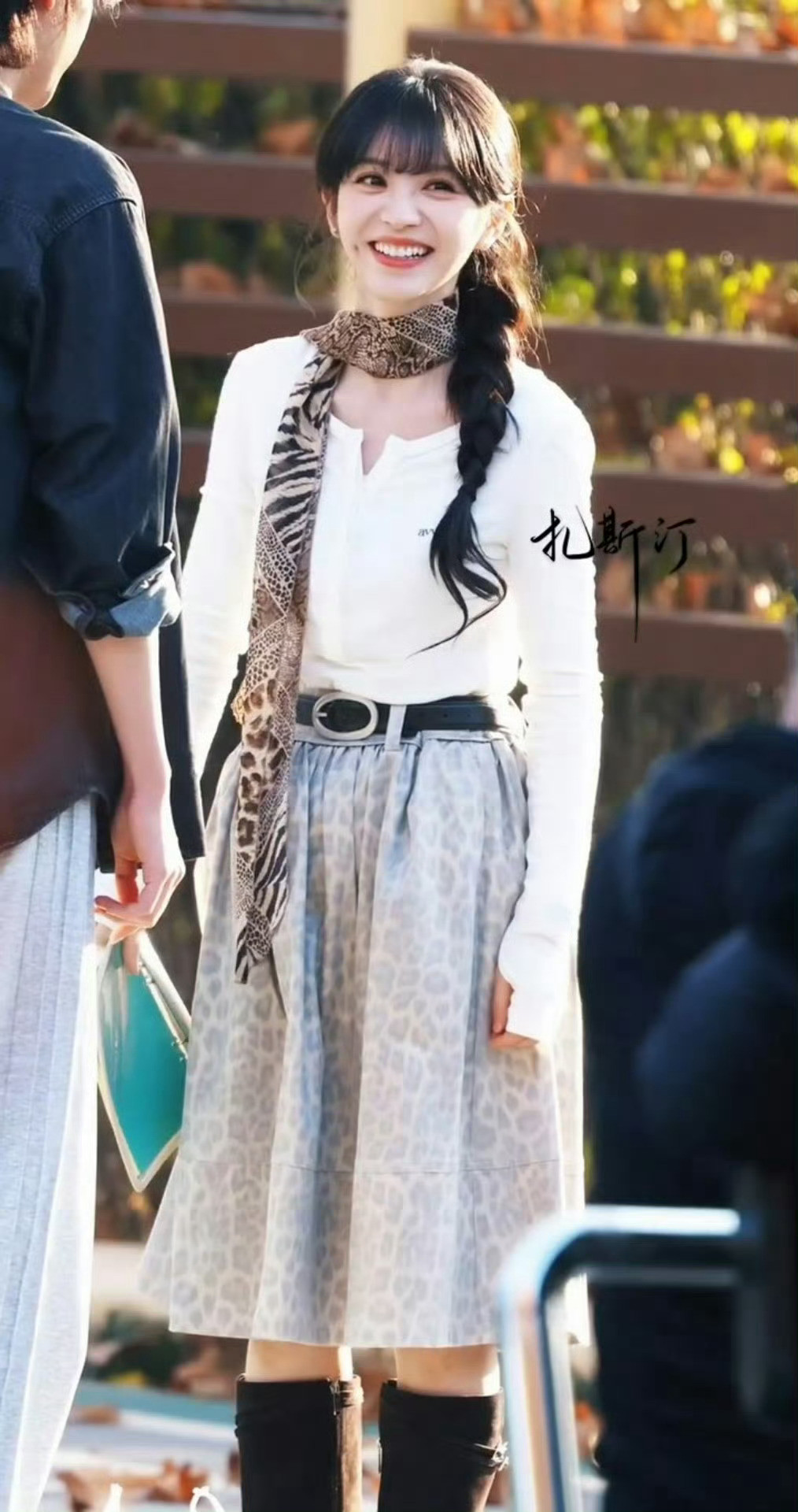 田曦薇生图路透，她还有小梨涡，来浅评下状态