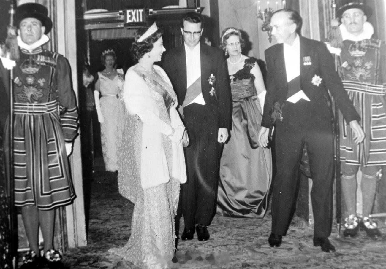 英国王室6️⃣2️⃣年前的今天1963年5月16日，伊丽莎白二世女王