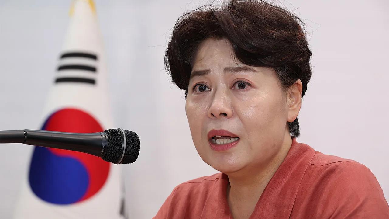 国民力量改革的第一枪——道歉革新委员长尹喜淑：“我认为不道歉或反省的议员们应该