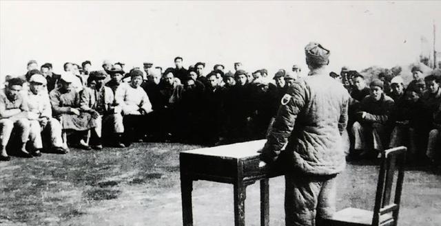 1949年4月，我军一举解放太原城，歼灭了守敌第30军。上级首长下令：“敌30军