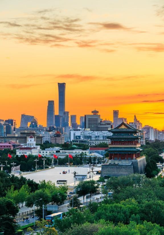 清晨时刻的黄金色全屏图全屏封神挑战摄影日常城市风景摄影城市风光点亮城市