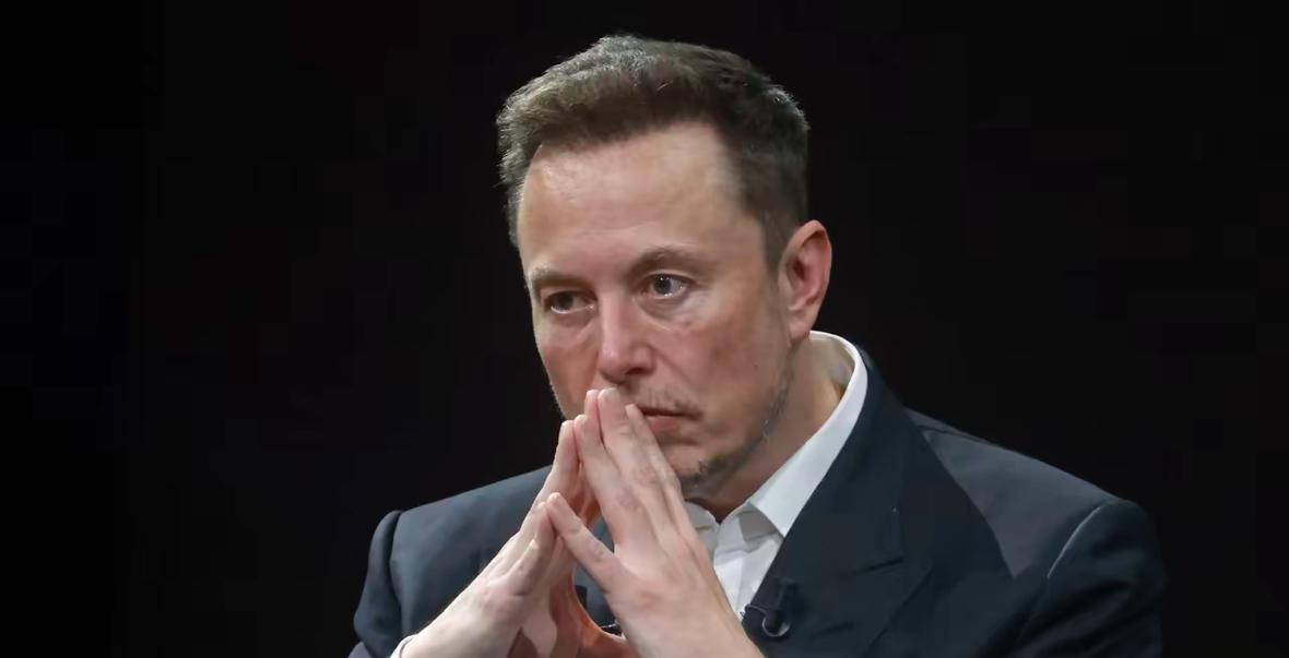 马斯克陷入沉思马斯克最近一篇推文：不敢奢求太多，我只想要一个这样的国家：我可以