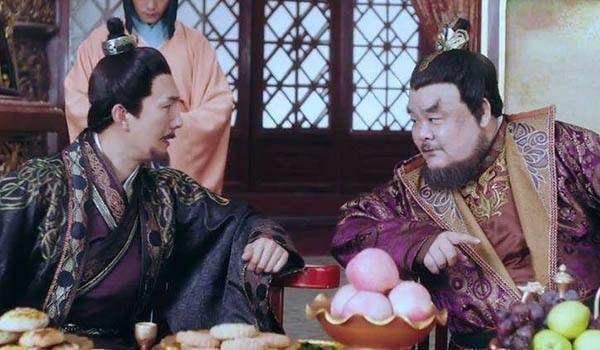 公元761年，安史之乱打到第六个年头，战线胶着在洛阳以西。史思明的大军在陕州城下