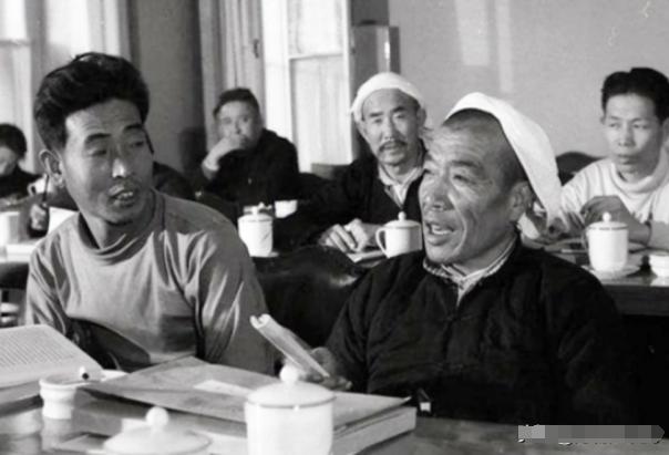 陈永贵当上副总理后，住在钓鱼台国宾馆，但毛主席让他搬出去，不要住在钓鱼台，是什么