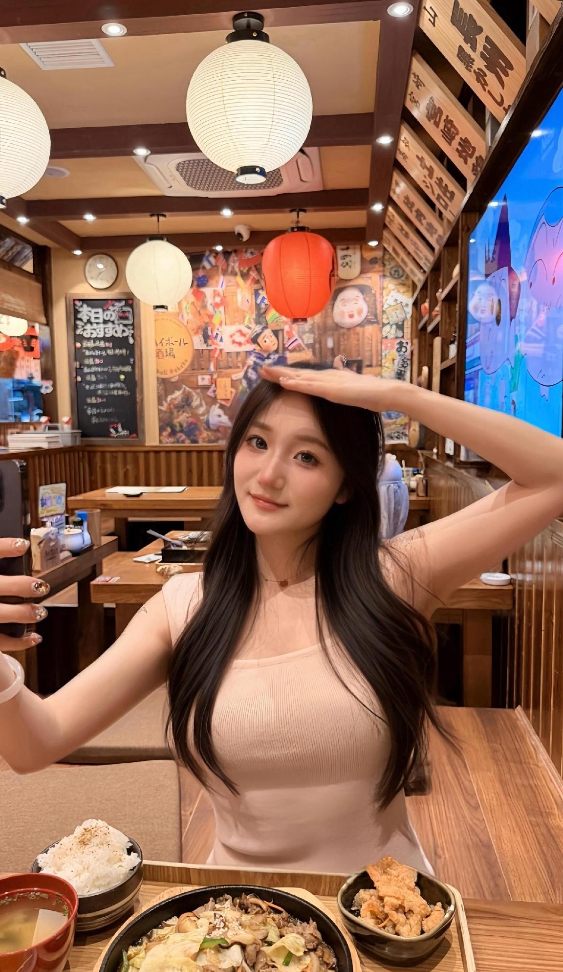 美和漂亮，从来都不只是年轻女孩的专属。就像中年姐姐们，也能轻松美出圈。周末不想