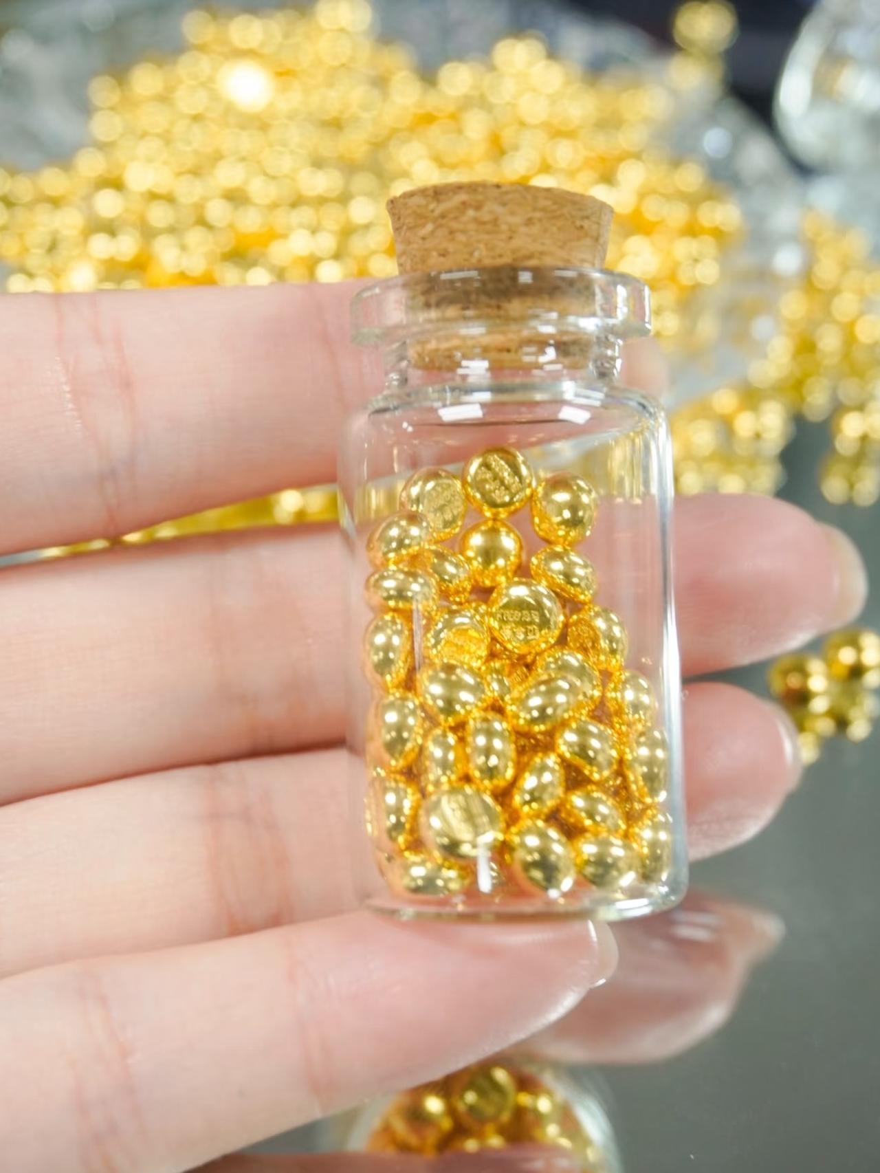 家人们，金价它又双叒涨了，真的要提醒大家一定不要跟风啊，现在的金价国内金店