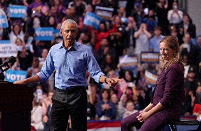 美国政坛这波瓜来得猝不及防，前总统奥巴马算是彻底打破沉默，11月1日在弗吉尼亚和