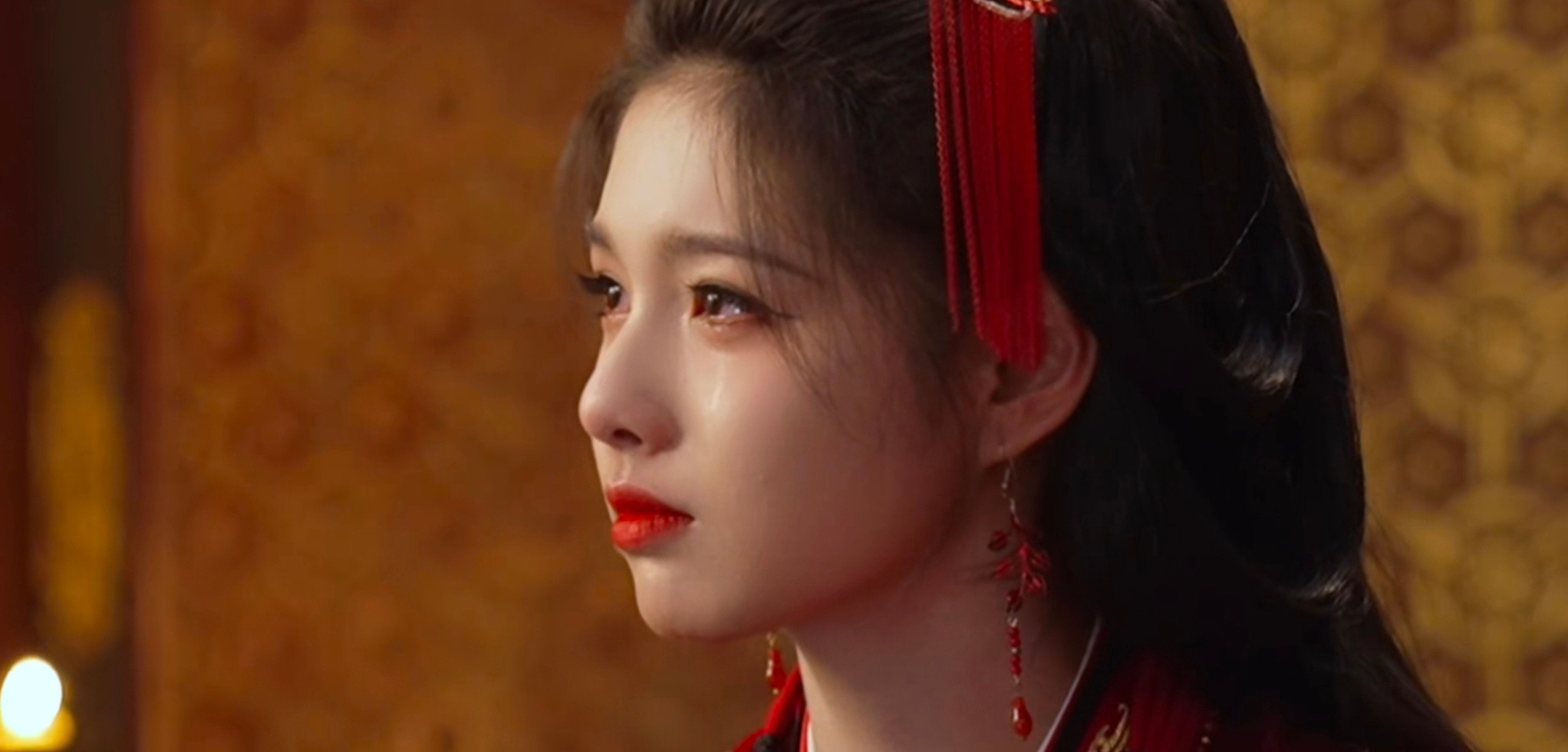 艾米雀骨扮相美美的​​​