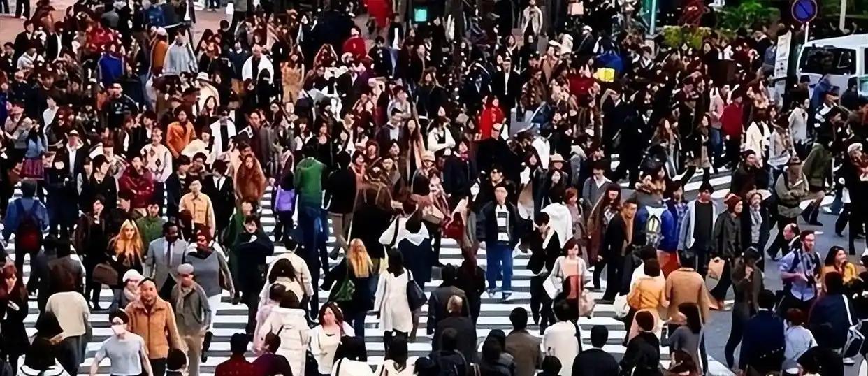联合国发出公开警告：中国人口如果快速萎缩，可能影响全球！14亿人口大国迎来新考验