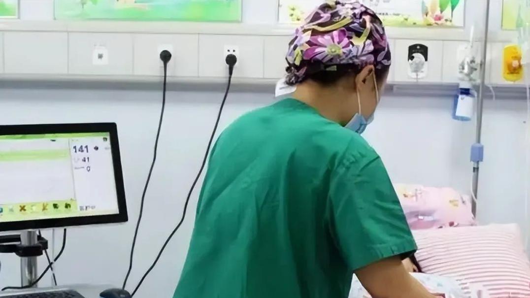 女明星们为什么宁愿肚子上留疤也要剖腹产?