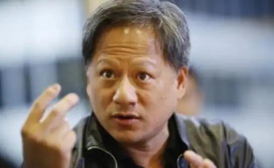 黄仁勋icon嘲讽美国icon政客没脑子，你把芯片白给解放军用，人家也不会用。据