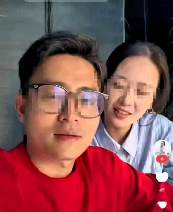 无锡有个离婚帖子火了。不是因为打架砸东西，也不是因为出轨欠债，男方月薪2万，每月