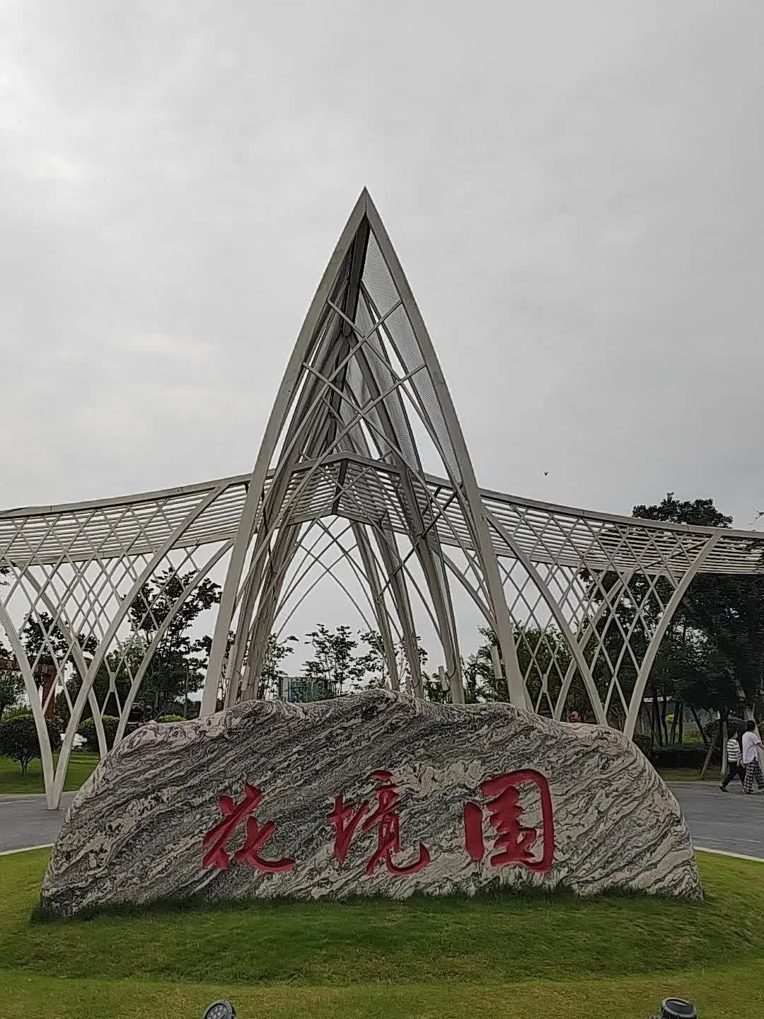 我支持这个女子的做法！这样的男人，离婚也好，让他冷静冷静，认识到错误，并且改正了