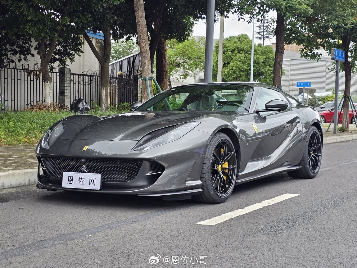 是谁在找准新法拉利812GTS?车辆于2023年06月出厂，2023年10月上