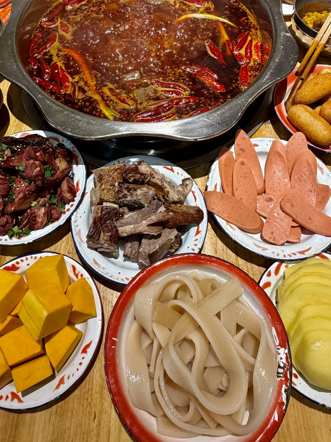 重庆最好吃的社区火锅！！(有更好吃的删。。。。