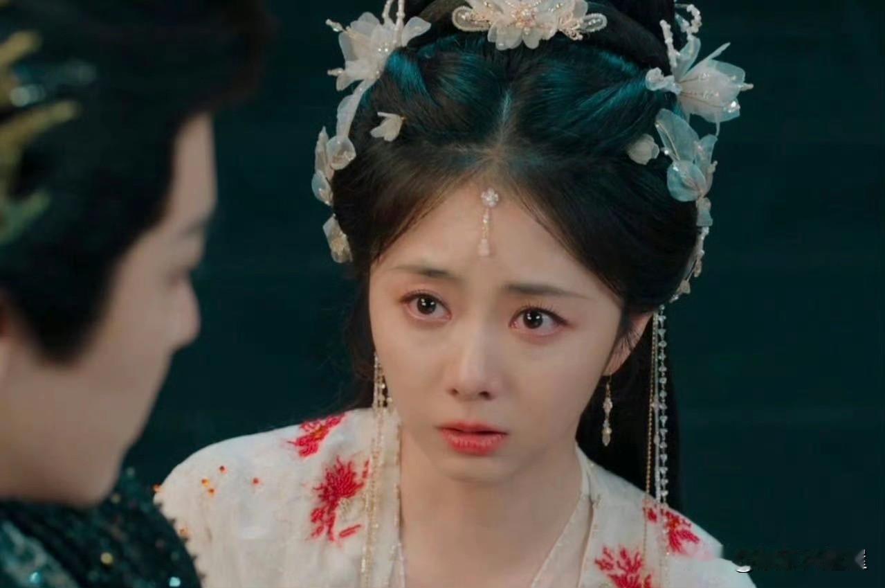 《逍遥》好不好看，我不做任何评价，但有一点我敢肯定，那就是谭松韵在这部剧中，