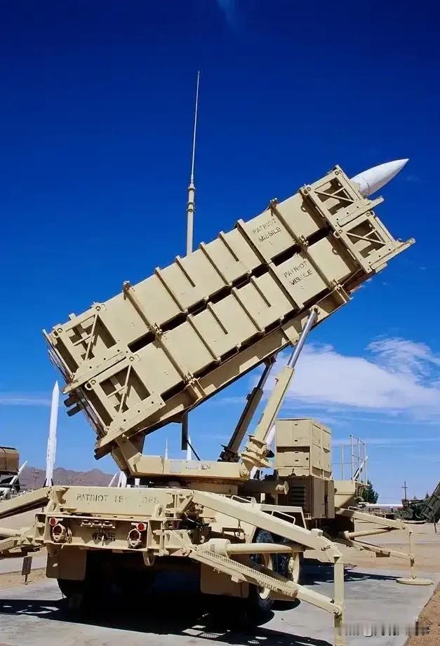 特朗普发愁了，售台这批110亿美元的武器可能完不成了。运输都成问题了。昨天，