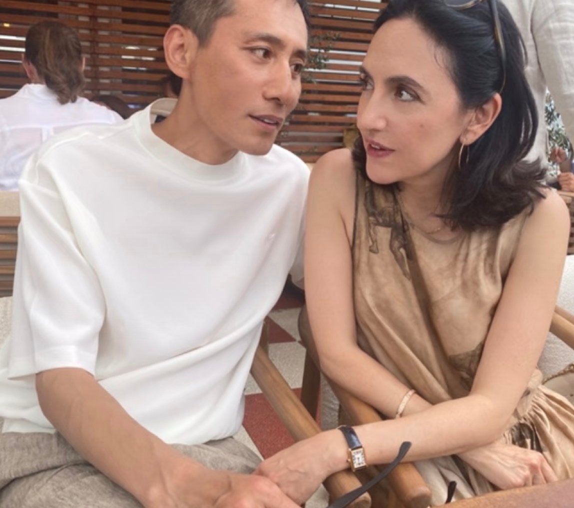 刘烨老婆安娜，晒出一家四口在地中海的度假照，图2的诺一好帅！​​​