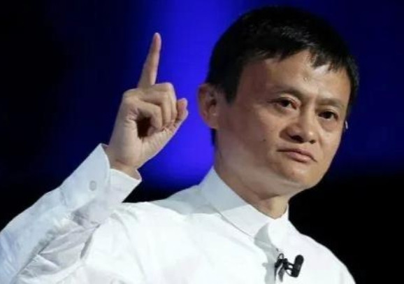 2012年，李连杰参加马云48岁生日局，李连杰对马云说：“你要不要也跟我一样带个