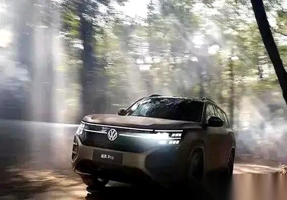 我以为燃油车这局已经结束了。真的。大家都觉得电车已经赢麻了,油车就是明日黄花,