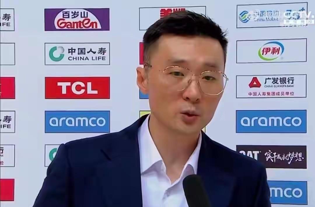 新疆男篮于休赛期大概率会续约刘炜，这应当是一个着眼于多年合作的发展战略规划。球队