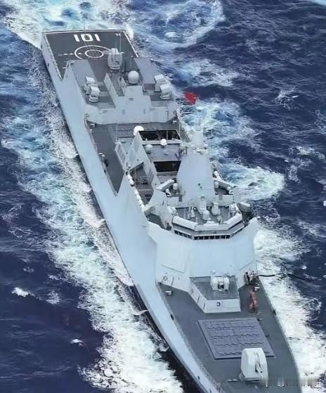 055大驱在世界属于什么水平？这么说吧，有16艘055的时候，地球上没有国家想跟