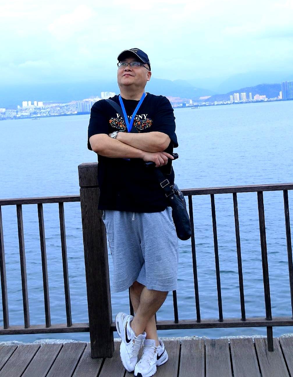 63岁南昌老王相亲两次都黄了！退休金4300元，见了俩条件不错的都没成，网友