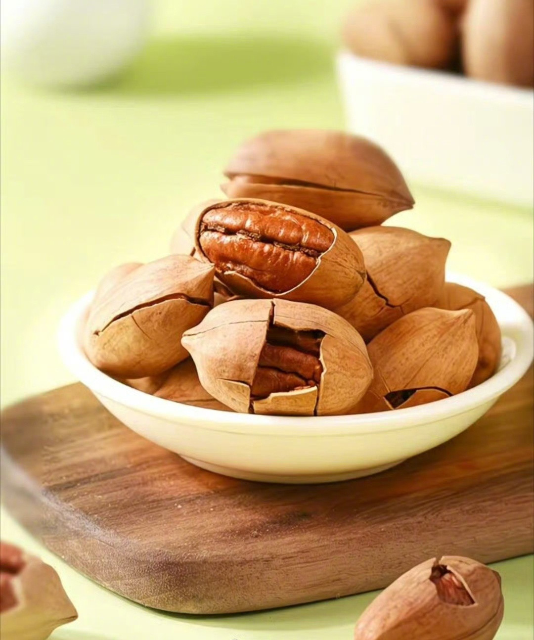 养生系年货已就位！坚果盘才是过年茶几的仪式感担当～✨每天抓一小把（20-30g）