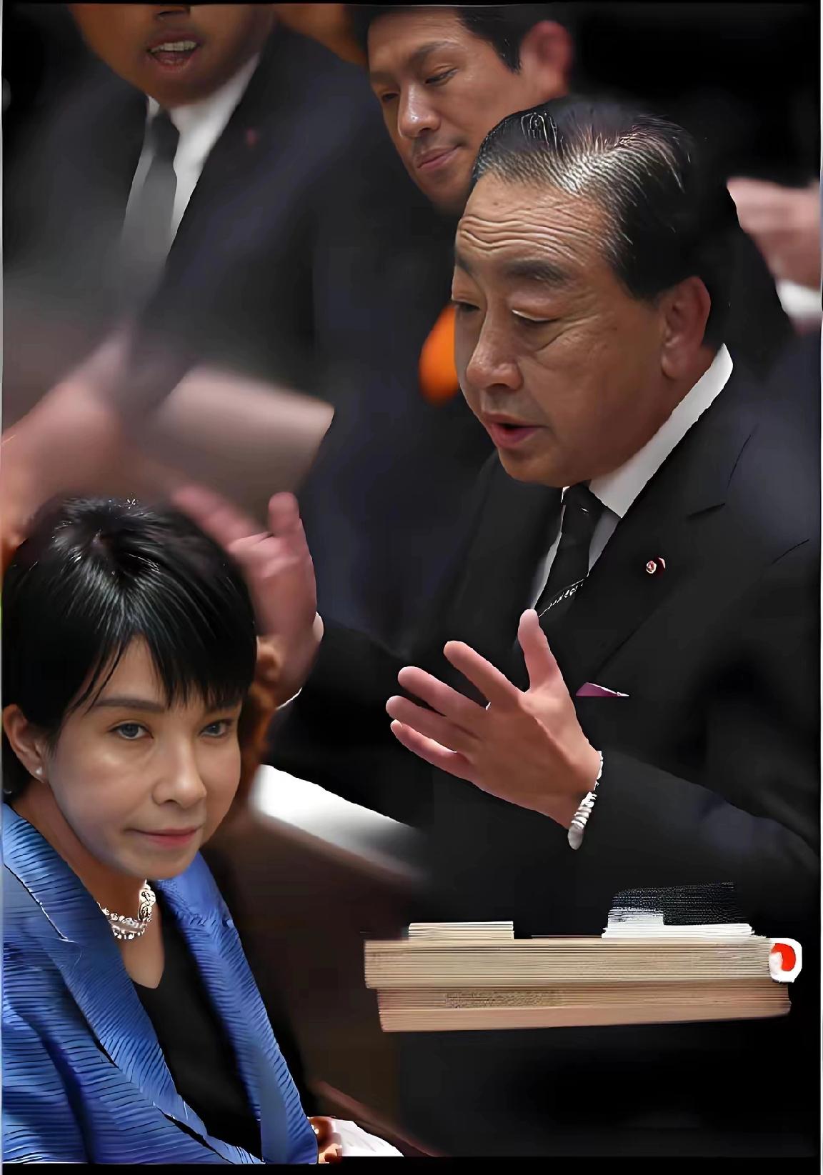 ​日本正在陷入一场前所未有的激烈政治斗争之中。目前而言，高市早苗领导的自民党联合