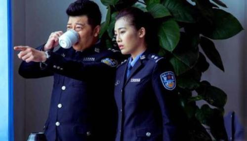 派出所所长和刑警队队长，谁的实权大？派出所是公安的派出机构，管辖区治安。一个