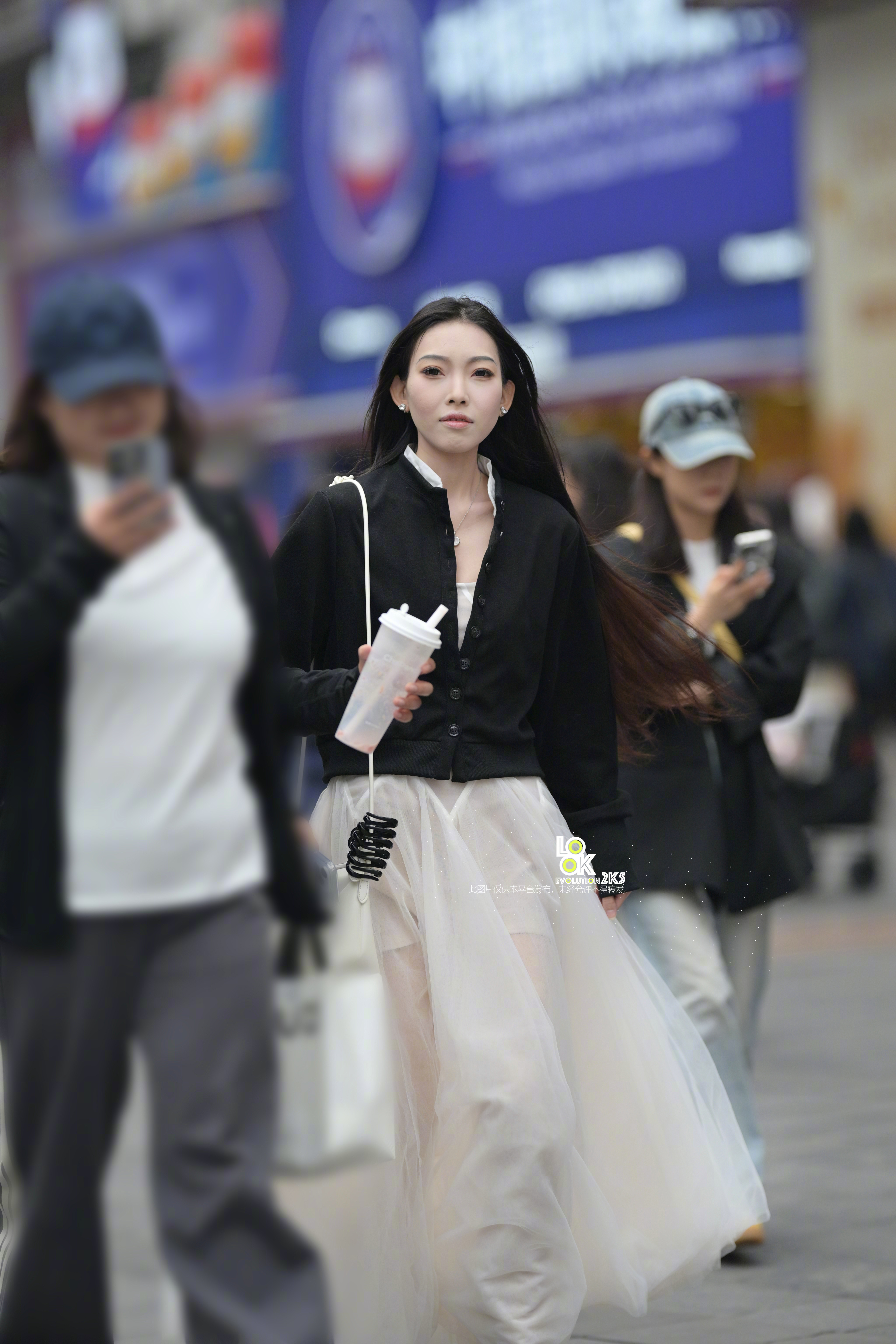 中午咪午觉是个很美好的事情！