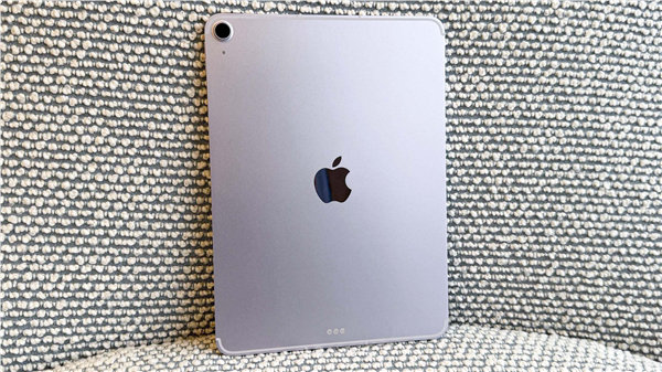 升级iOS26.6后你的手机续航变化7月29日消息，据媒体报道，苹果日前集中推
