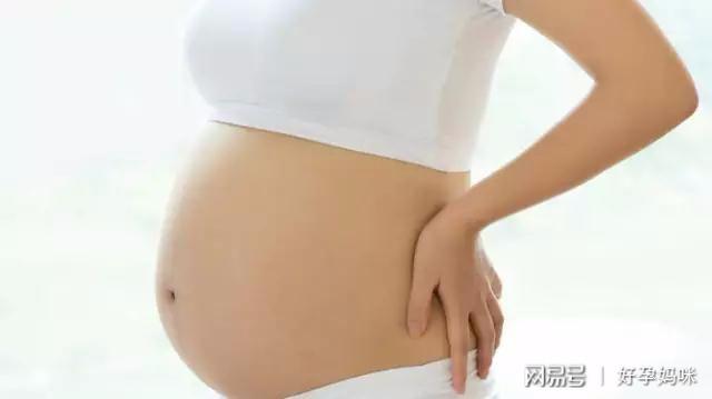 孕期可不要做这几个动作, 不然宝宝会很难受的!