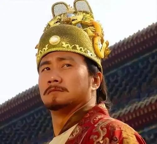朱元璋当了30年皇帝，杀了15万官员，但有一个大臣他死活不敢杀。这个人叫徐达。