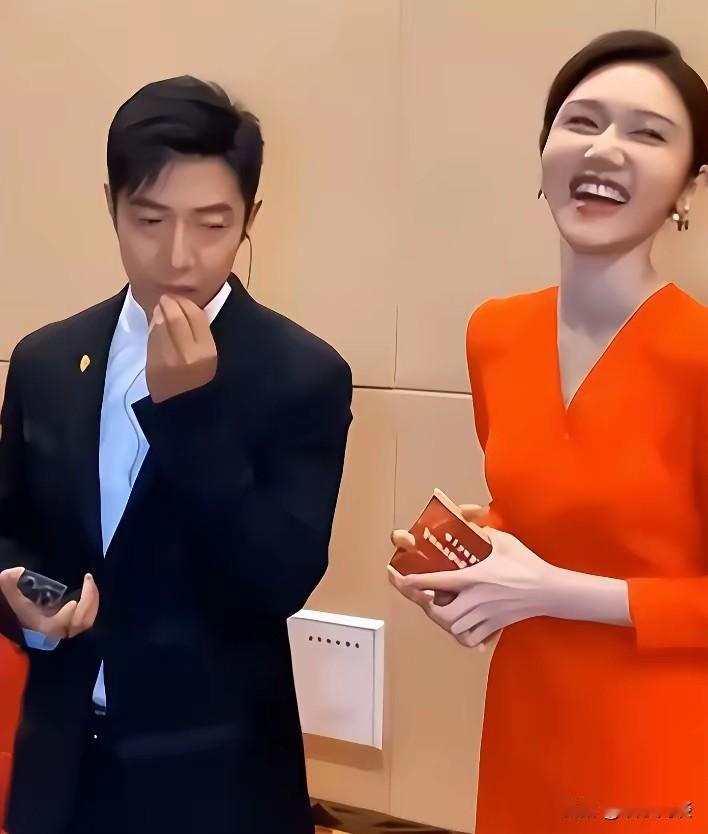 撒贝宁现场发问龙洋想找什么样的另一半，她一番回答堪称教科书级别，网友都调侃，世间