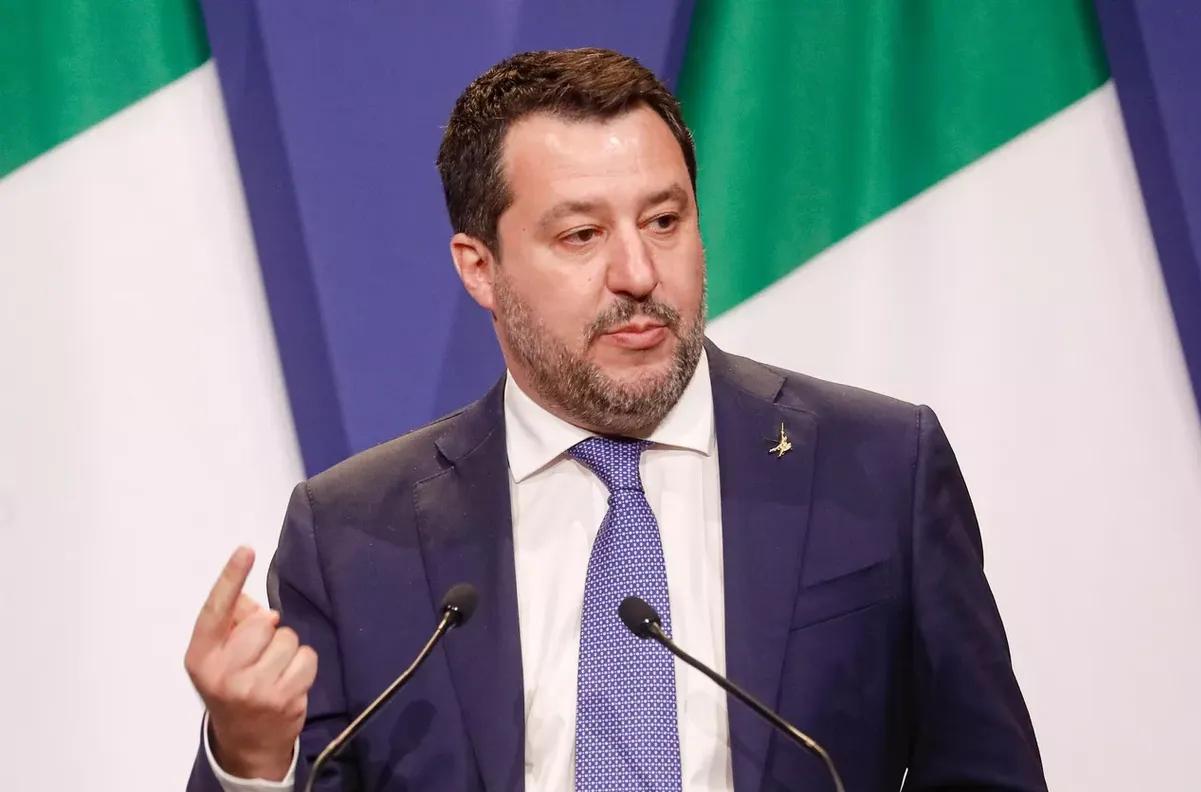 【言之有理】当地时间2025年11月21日，意大利副总理萨尔维尼表示：我预计无