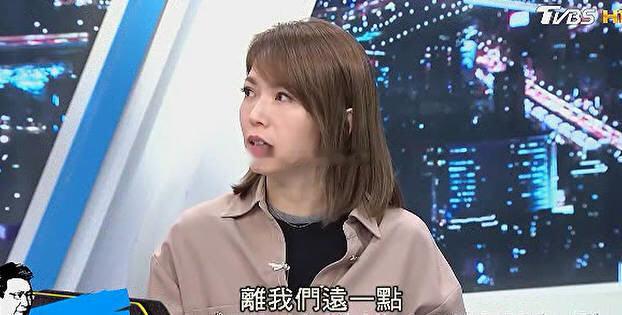 这可能是陆配李贞秀看不上陈智菡的原因之一柯文哲率领的湾湾省的白色阵营，自称小档、