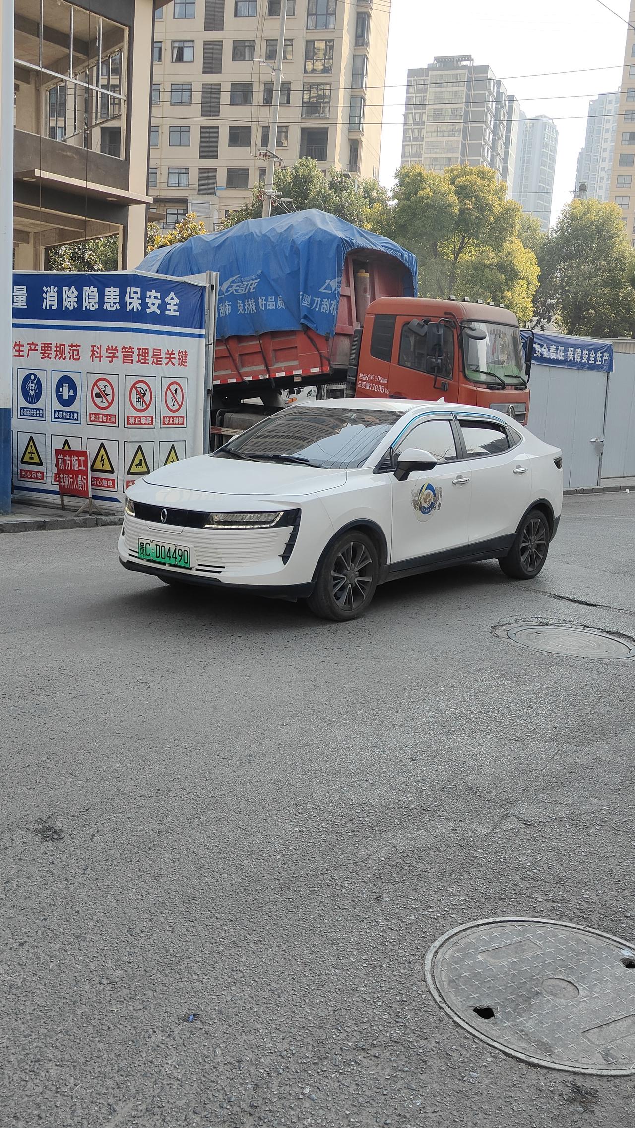 这个圆圈圈是什么牌子