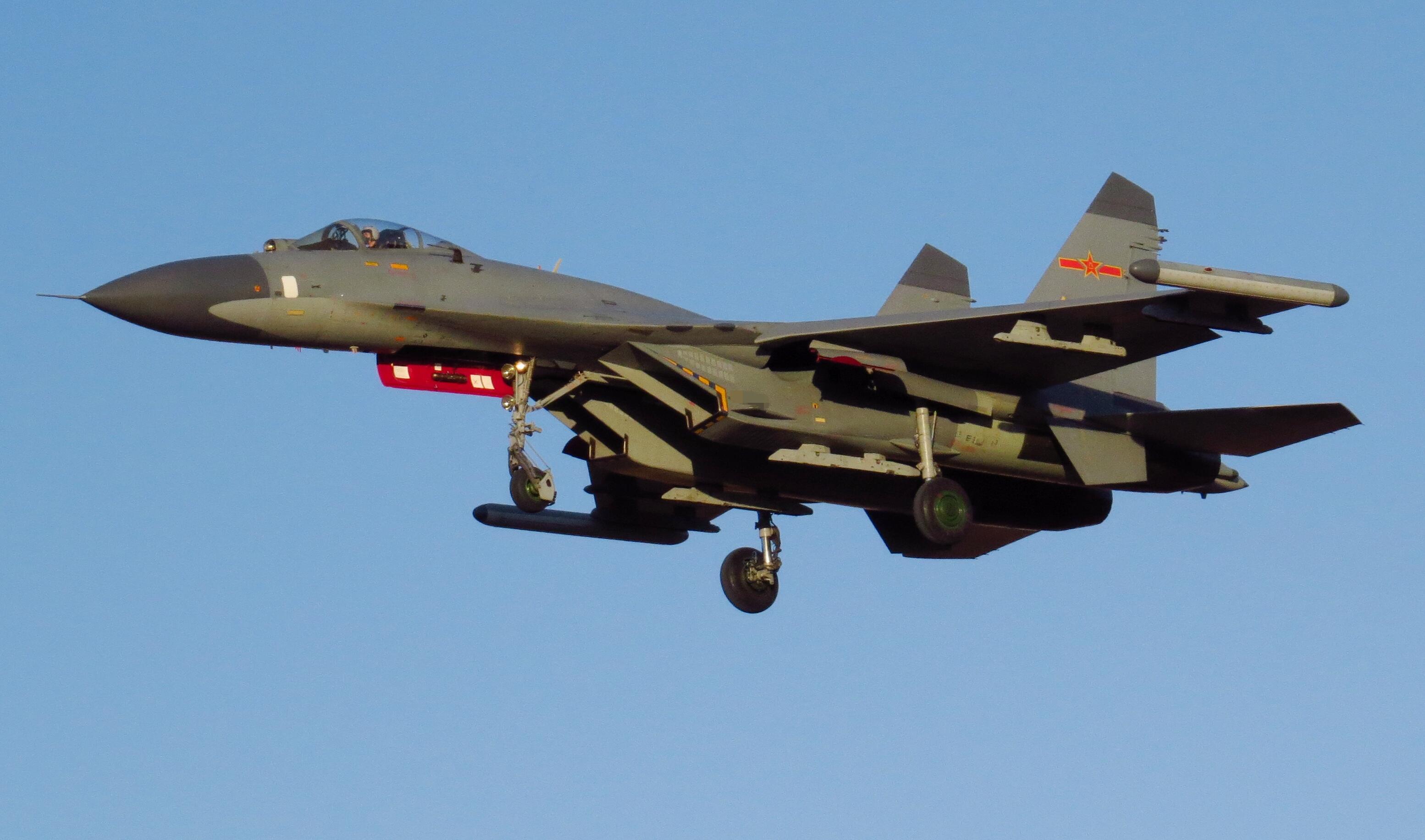 从SU-27系列到J-11B系列、SU-30带某型弹等，zhang81zhang