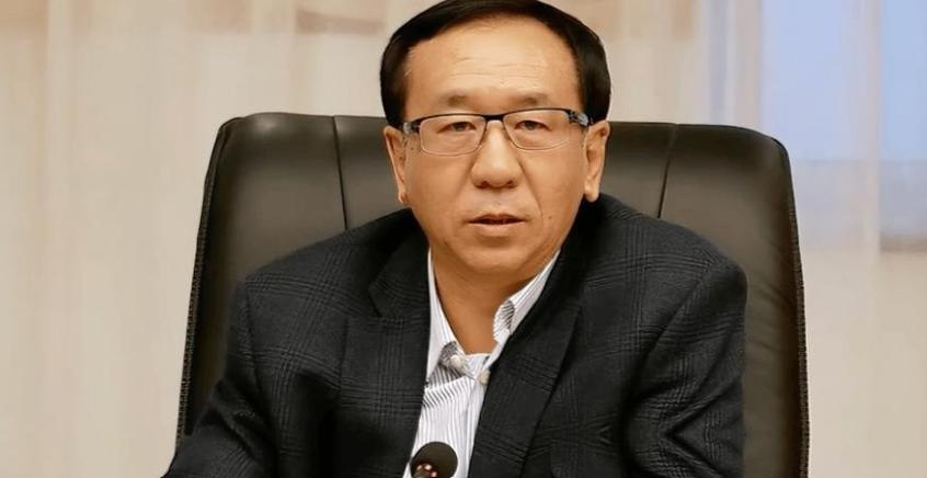 坦白来讲，这条推送跳出屏幕的那一刻，不少人都倍感意外。就在8月27日，中央纪委国
