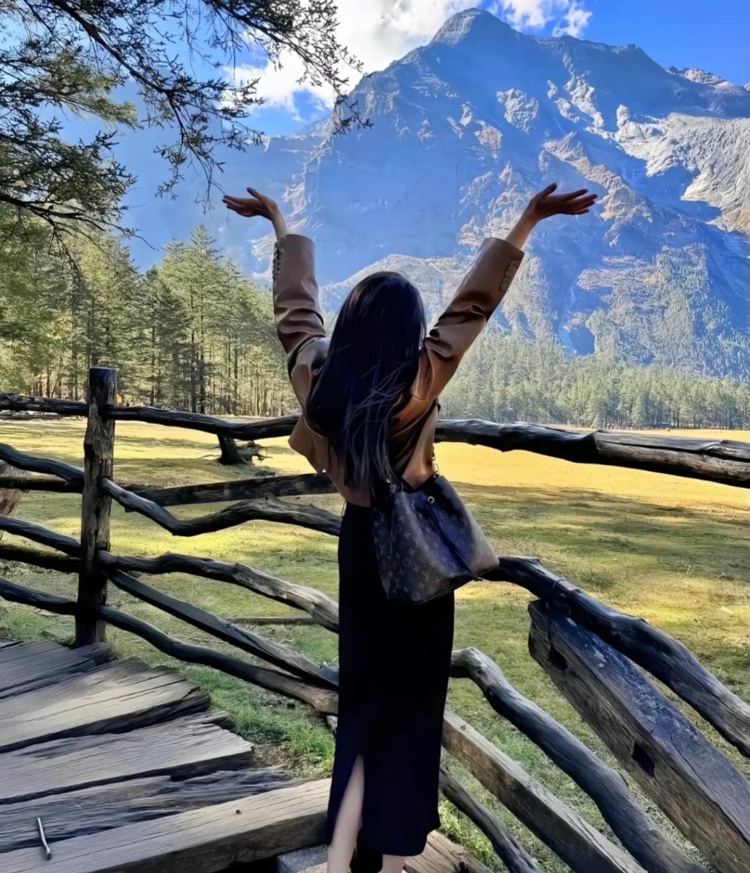 人到中年你会发现其实一个人最好的底色不是善良不是才华而是内核