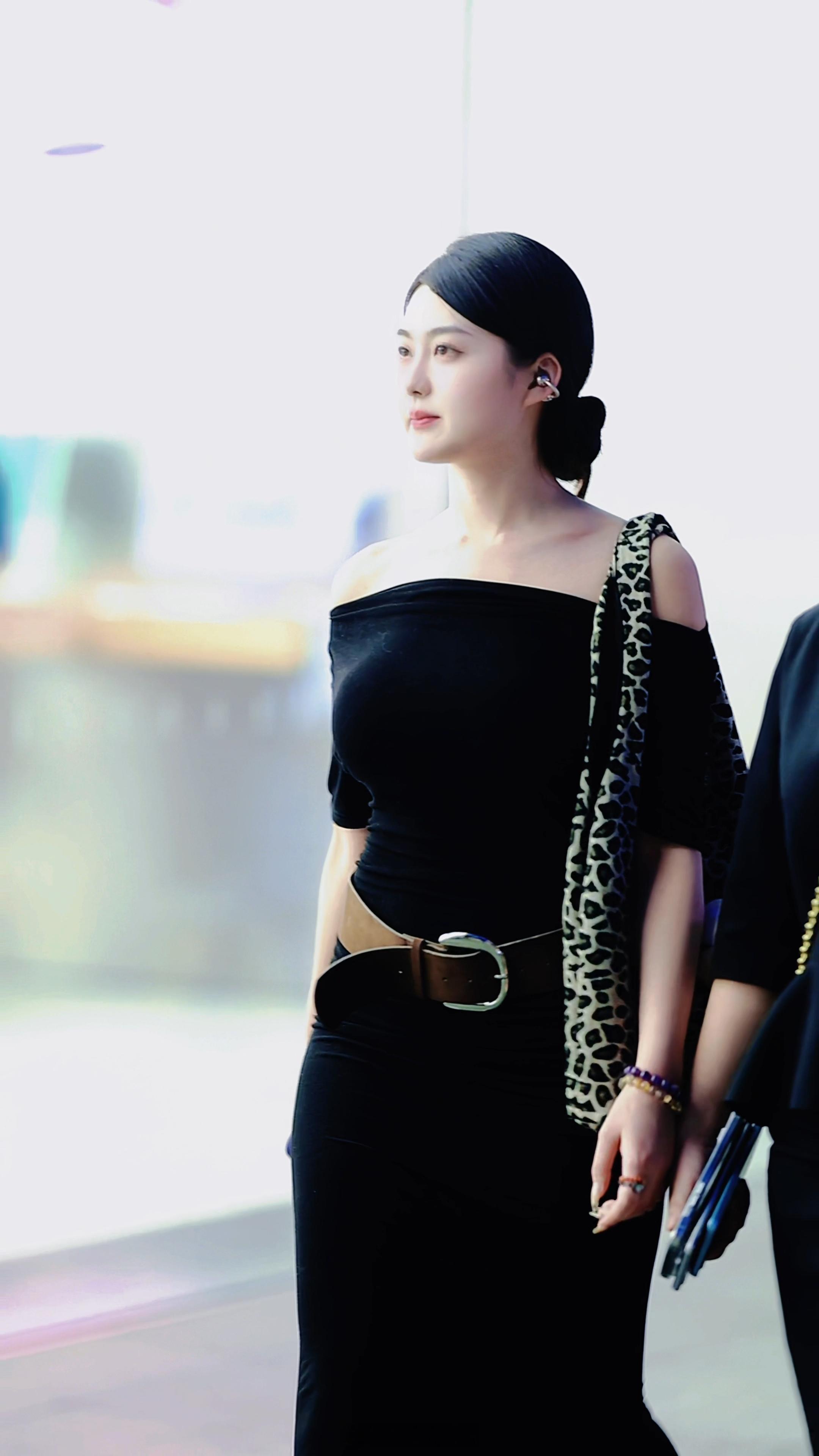 【成都街拍】晚安🌙🌙🌙丨摄影拍照