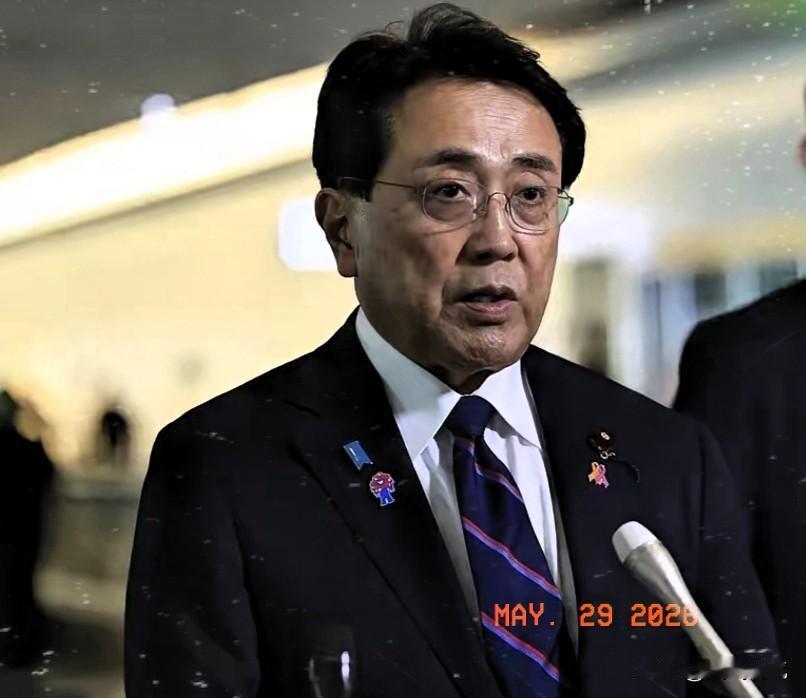 日本产经大臣公然叫嚣，要求中国取消不当的出口管制，恢复自由的贸易当地时间202