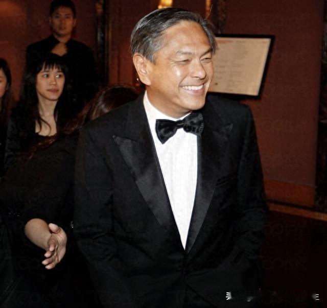 身患肺癌又感染新冠？这些人群“阳后”死亡风险高！香港著名爱国企业家何柱国先生突然