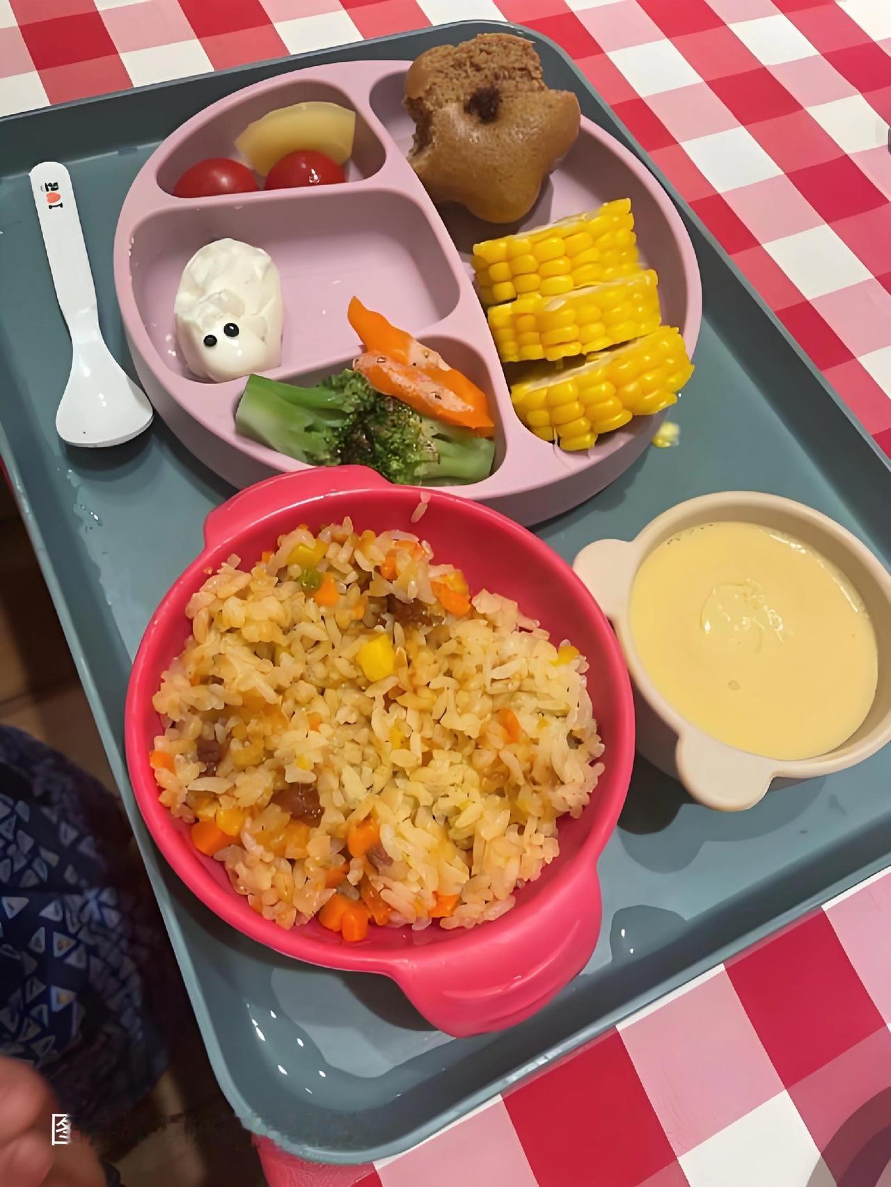 预制菜：被“妖魔化”的现代餐饮革命？当“预制菜”三个字出现，许多人脑中便自动