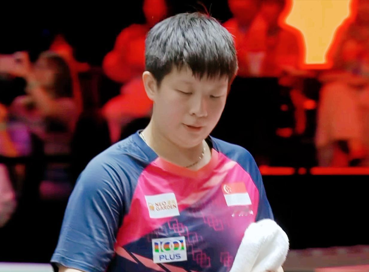 笑死我了！鳗鱼对手教练和谁一伙的？鳗鱼3:0拿下新加坡一姐曾尖，三局只让对