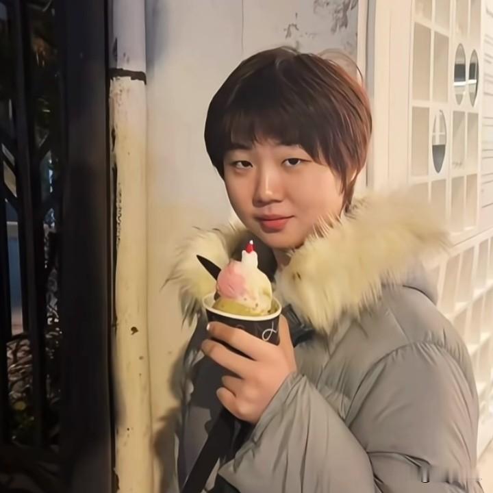 实话实说！国乒里就是喜欢不起来的3位女队员:第1位:陈熠！自从陈熠剪了短发感觉整个人更“硬”了！皮肤