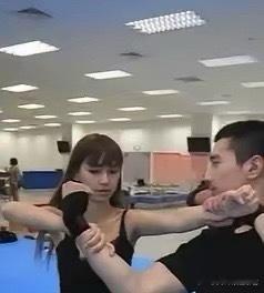 终于知道，黄晓明为什么离婚了？