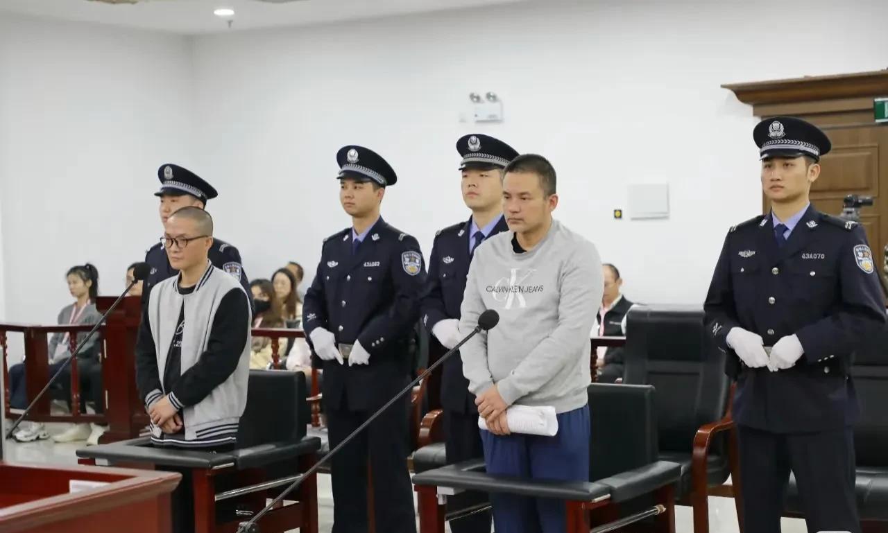 天终于亮了，实习医生举报医疗腐败后坠楼身亡，湖南省卫建委介入了，6月12日回应记