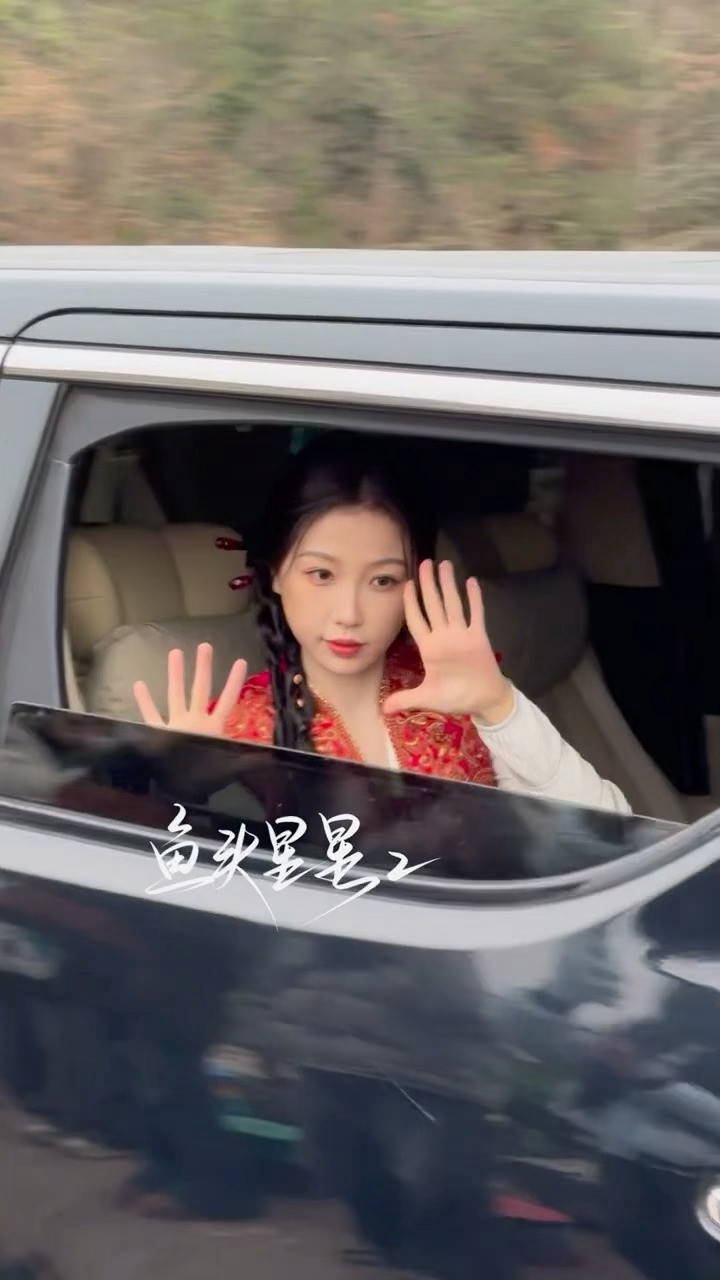 怼脸也还是这么美萌